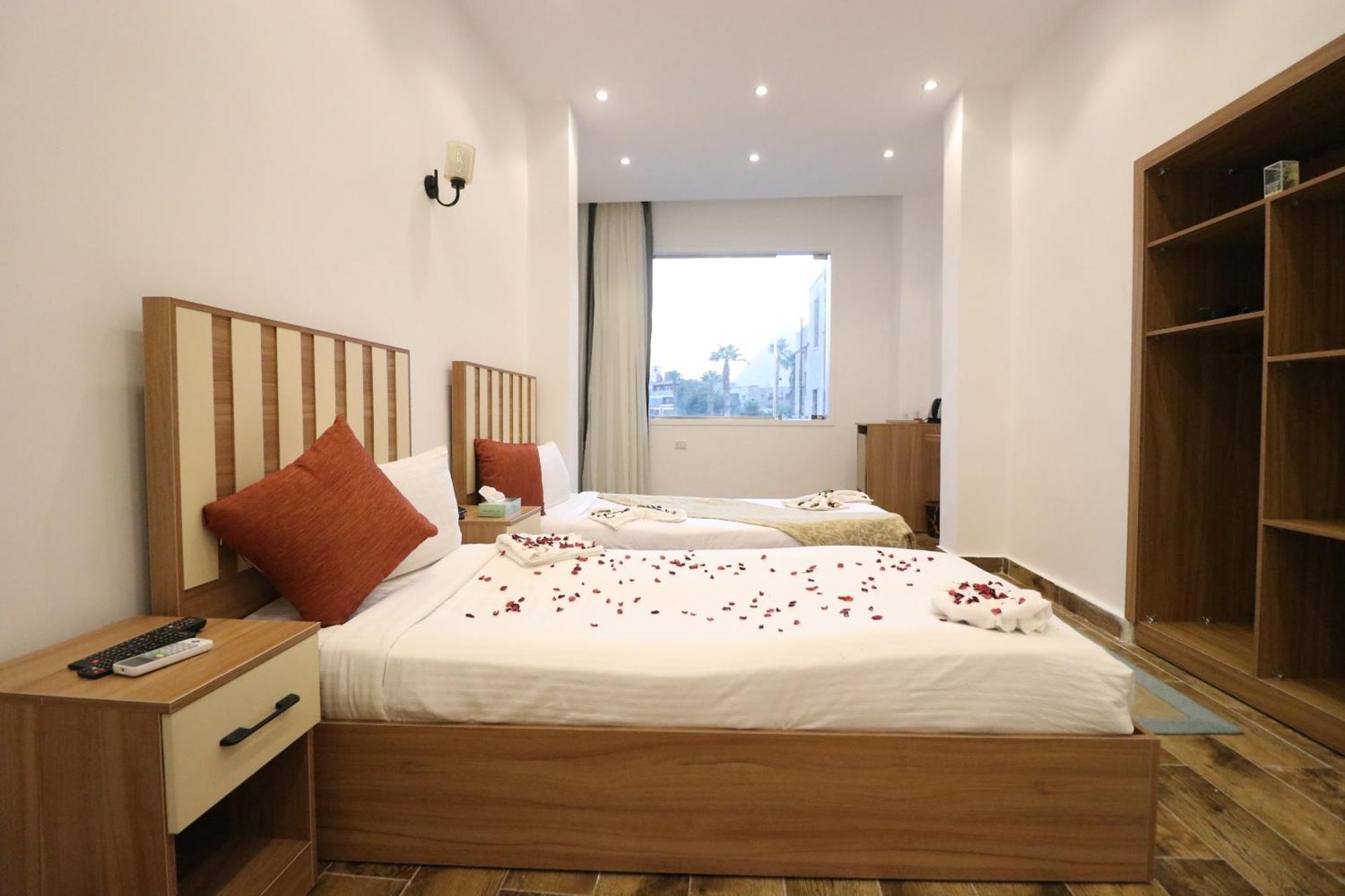 West Pyramids Hotel Kafret el-Gabal 외부 사진